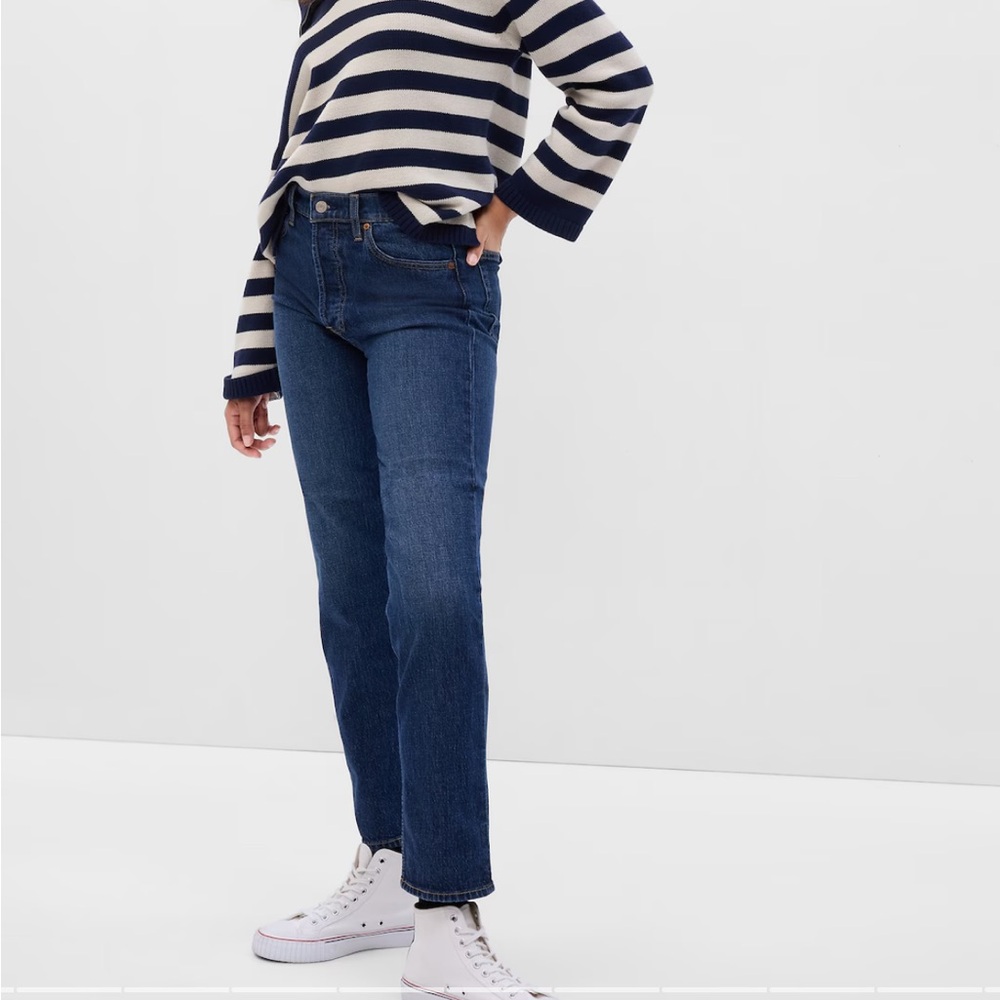 Cheeky straight leg jean